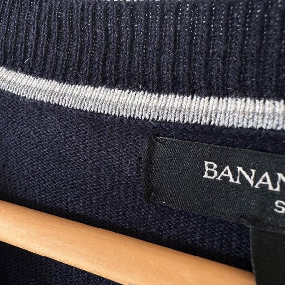 Banana Republic Men's V-Neck Sweater - Silk Linen Blend - Navy Blue -Size Medium - Picture 7 of 11